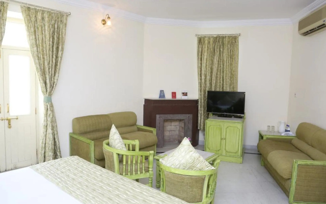 Garden Hotel – Guest Rooms – Udaipur