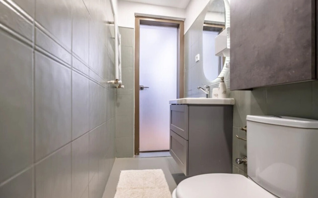 Central Flat With Backyard in Besiktas