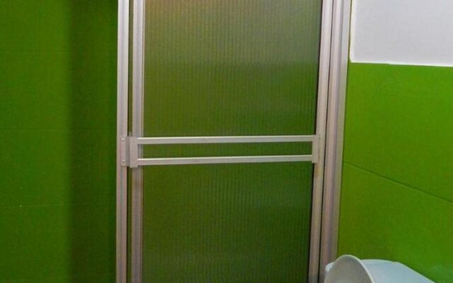 Green Nomads Hostel
