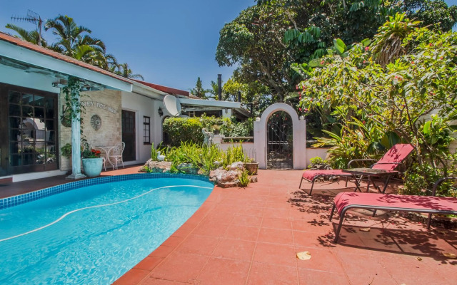 HoneyPot Guesthouse