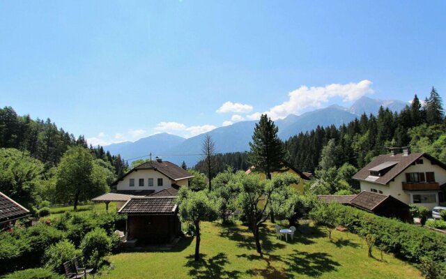 Beautiful Country House with Large Garden And Sauna a Short Distance From the Center And Slopes