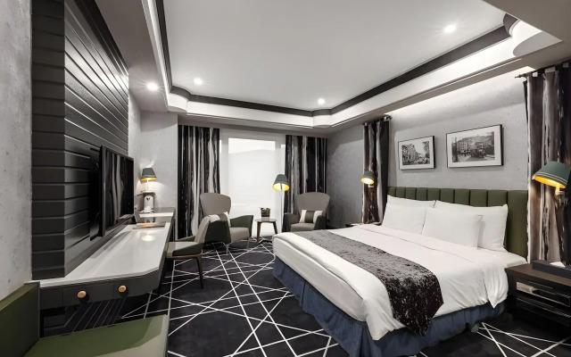 Grand Victoria Hotel