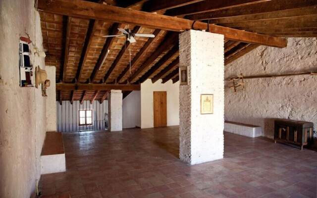 Rustic Med Casa Llorens