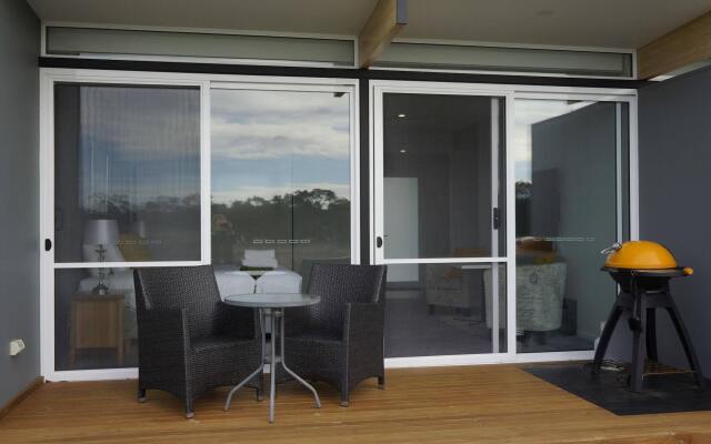 Pelican Point Tasmania