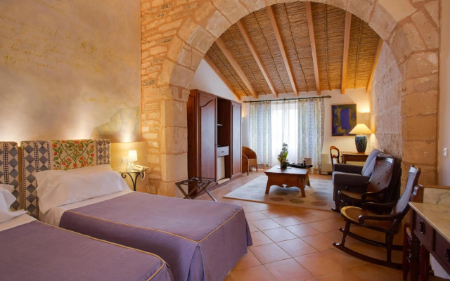 Casal Santa Eulàlia Hotel