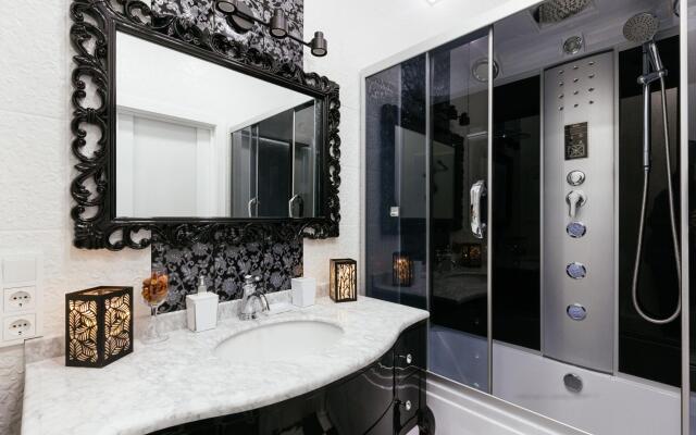 Room Tour (Рум Тур)  на улице Республики 8