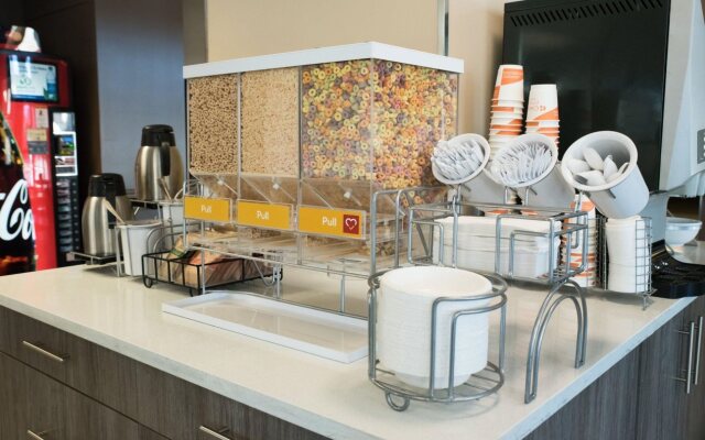Comfort Inn & Suites