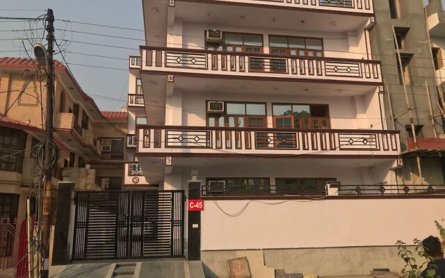 Oyo 14625 Fragrance Habitate