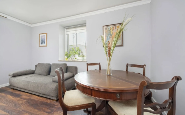 Wroclaw Center Apartment by Renters