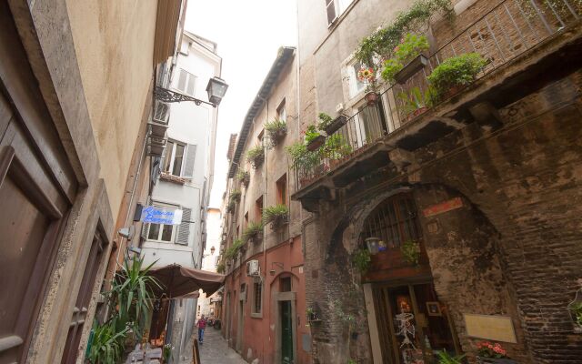 Rome Accommodation - Navona