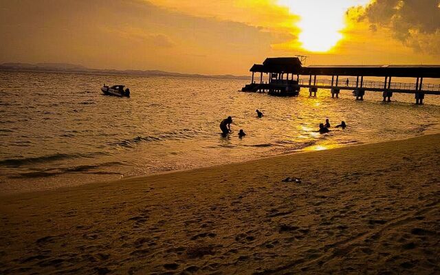 Kapas Island Resort