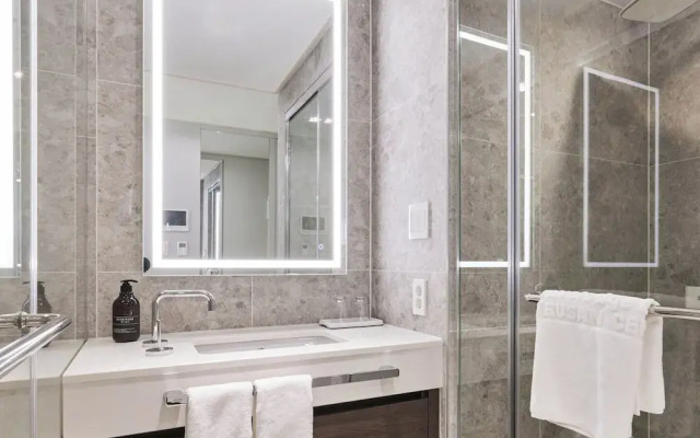 Newcz Centum Hotel