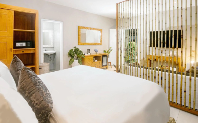 Canvas Escape Resort