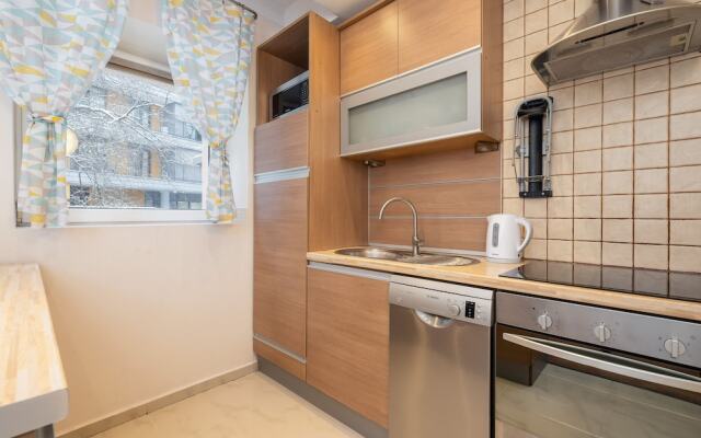 Daszyńskiego Apartment Cracow by Renters