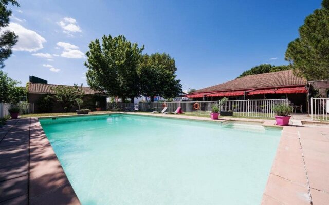 Hôtel Le Relais des Brasseurs - Aubagne