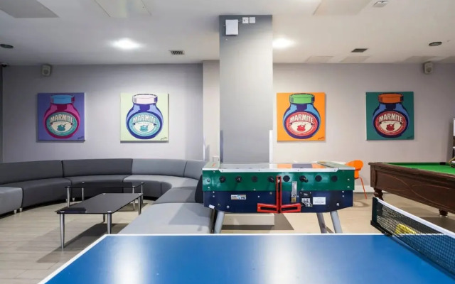 Student Only Dashwood Studios