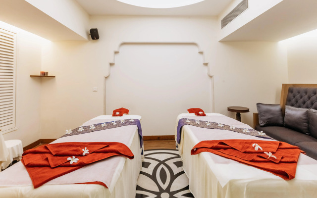 Crowne Plaza Chennai Adyar Park