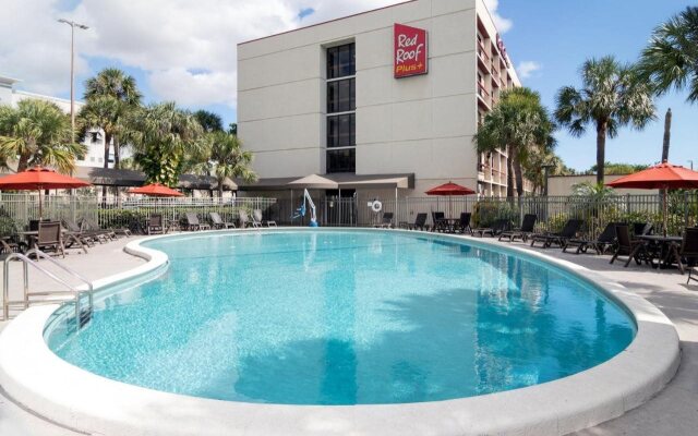 Red Roof Inn PLUS+ Miami Airport