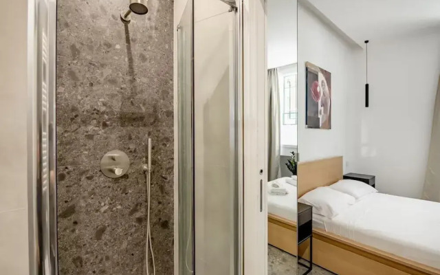 Roma private rooms Vatican City