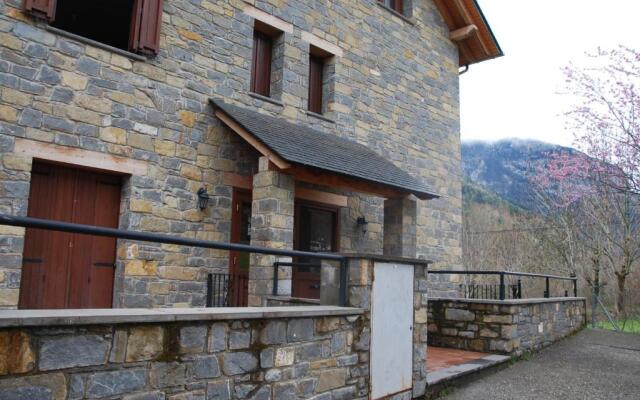 PirineosNature Apartments