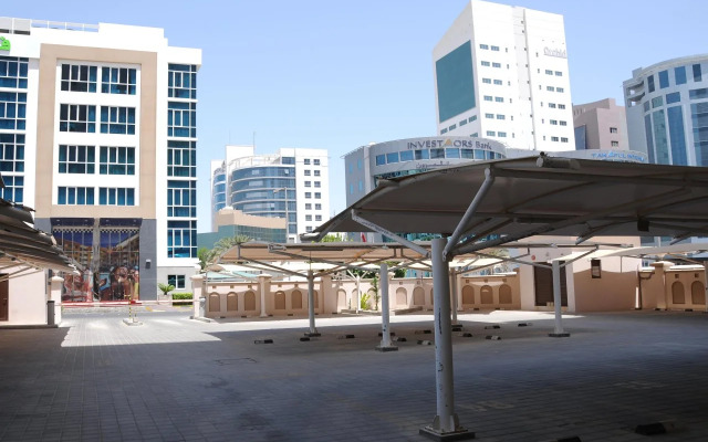Mazaya Tower Apartments
