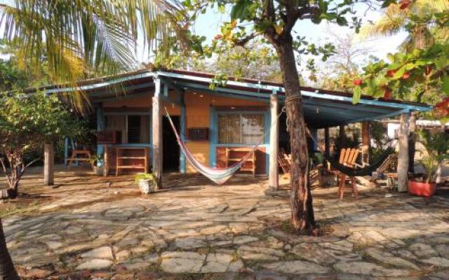 Backpackers Beach Hostel