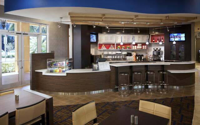 Courtyard by Marriott Miami Dadeland