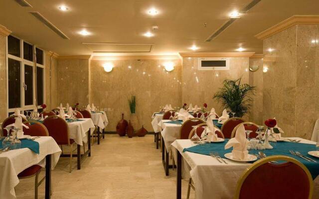 Haneen Al Firdous Hotel