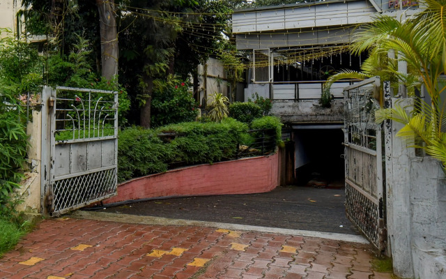 Townhouse Balewadi Stadium Pune Formerly Hotel Sarovar