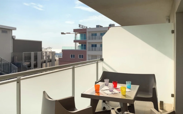 Beachside Flat Equipped With Everything you Need