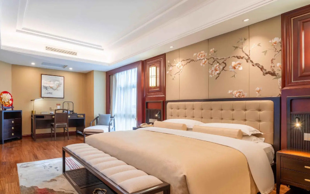 Beijing Henan Plaza Hotel