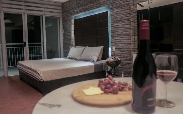 Condo Units Pico De Loro Hamilo Coast