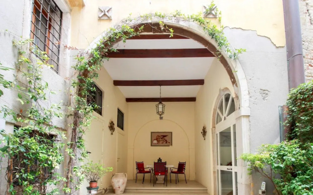 Fortuny 3967 Luxury Suites Wine - Ve-l736-sanm3967at