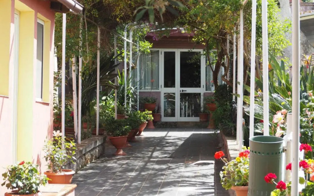 Abba Mala Residence