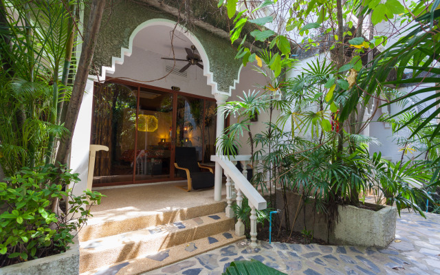 Tropica Bungalow Resort