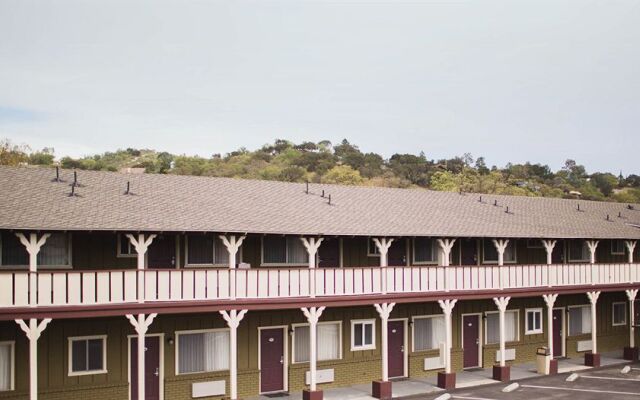 Rancho Tee Motel