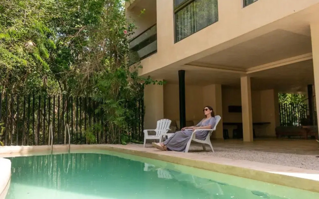 Santuario Apartments