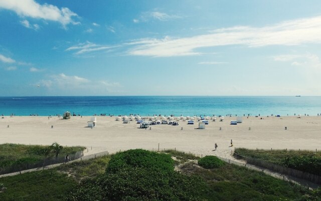 Suites at Congress Ocean Drive