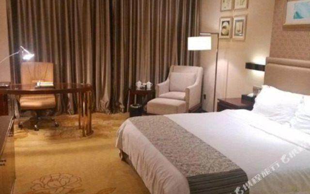 Dongcheng Harbor Hotel