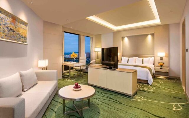 Holiday Inn Chongqing University Town