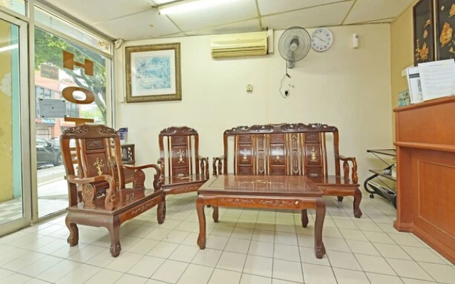 SPOT ON 90472 Hotel Heritage – Restaurant – Malacca