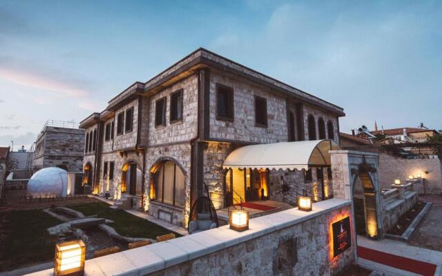 Ahiyan Hotel