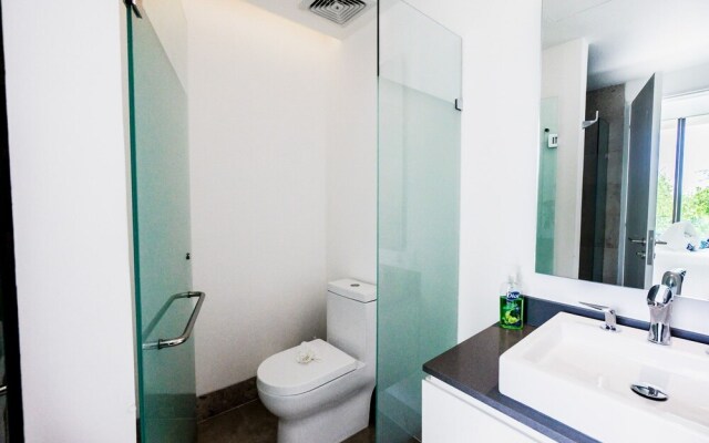 Oceana 232 Playa del Carmen Condo with Pool and Sundeck Area by RedAwning