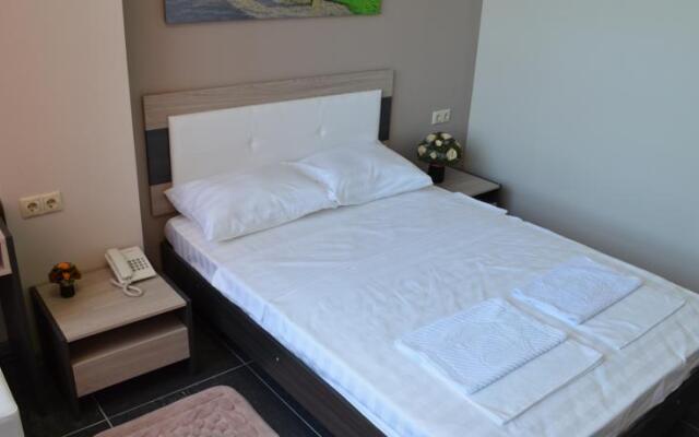 Hotel Amira