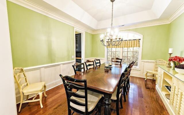 Su Casa 5 Bedroom Holiday Home