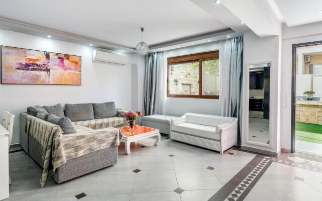 Vasili's Home - 5 Min from the City Ceter