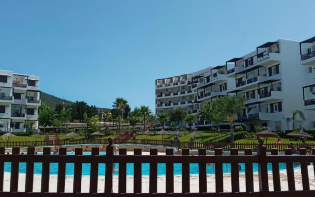 Studio de luxe avec piscine