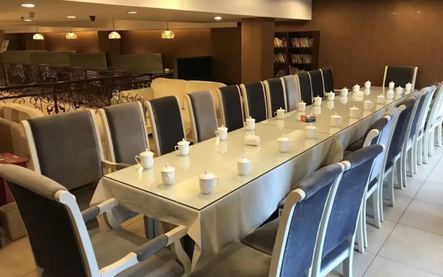 Lailai Hotel