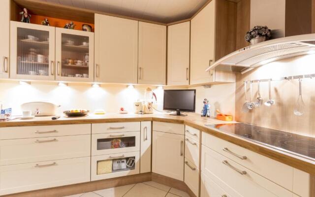 Deutsche Messe Zimmer - Private Apartments Hannover Exhibition Center (room agency)
