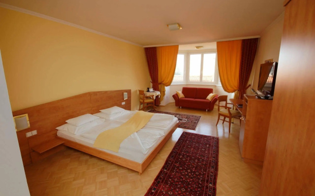 Der Marienhof Hotel Garni